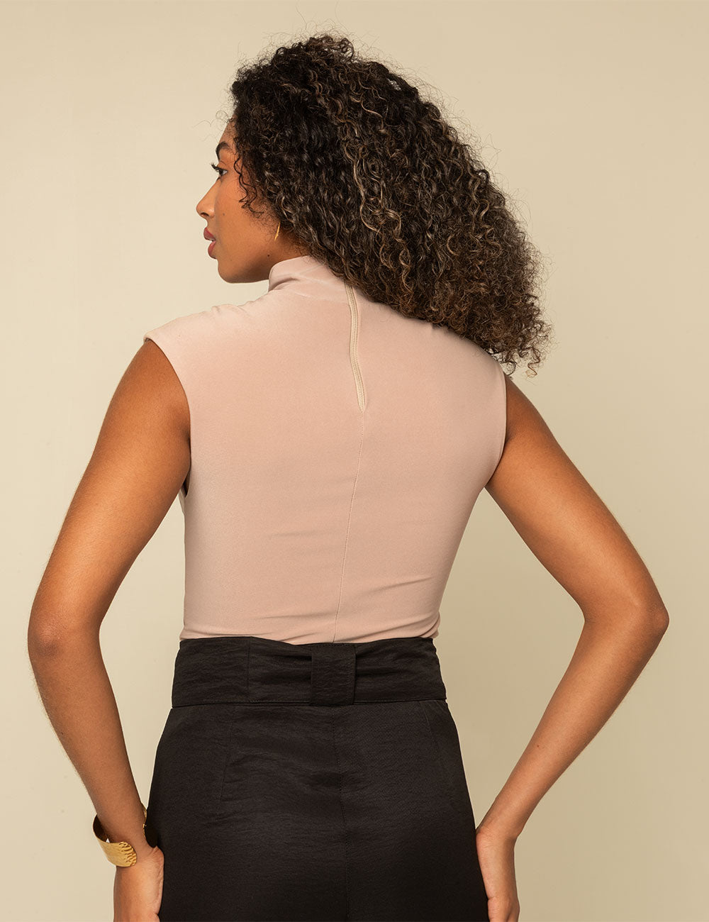 Blusa Bassic - Camel