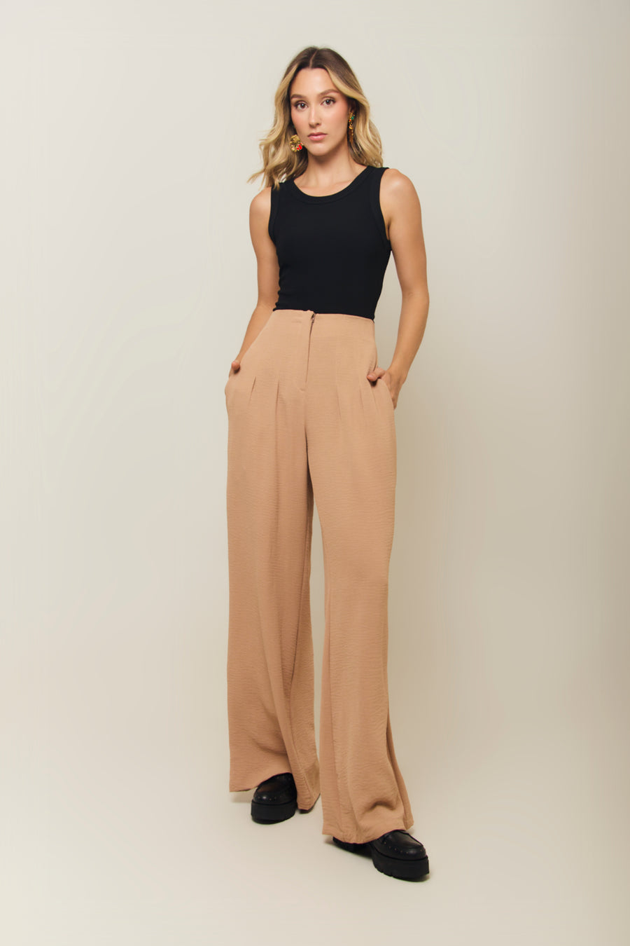 Palazzo Solid - Camel Claro.