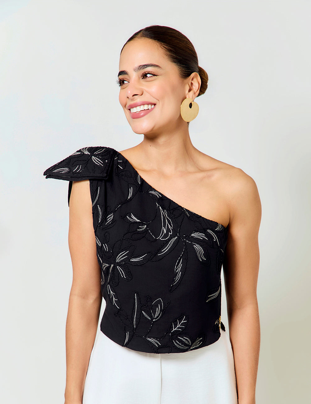 Blusa Bordada - Negro